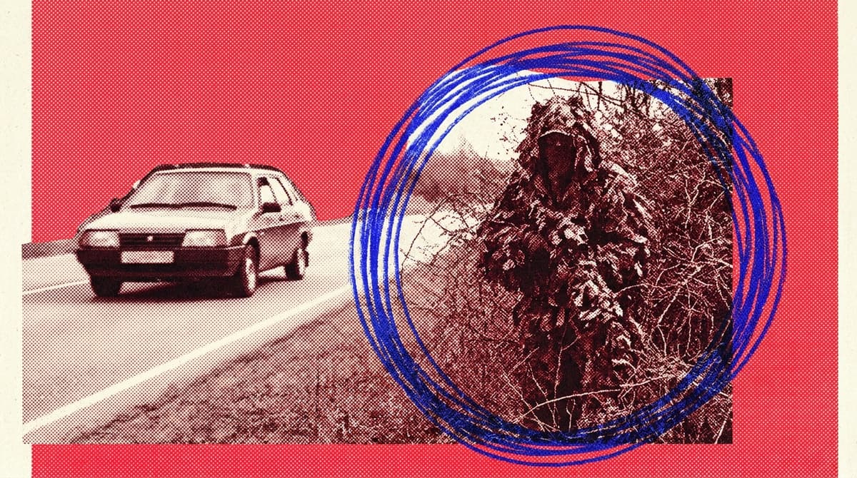 New Jersey, il poliziotto-cespuglio: 74 multe a chi usava il telefono al volante