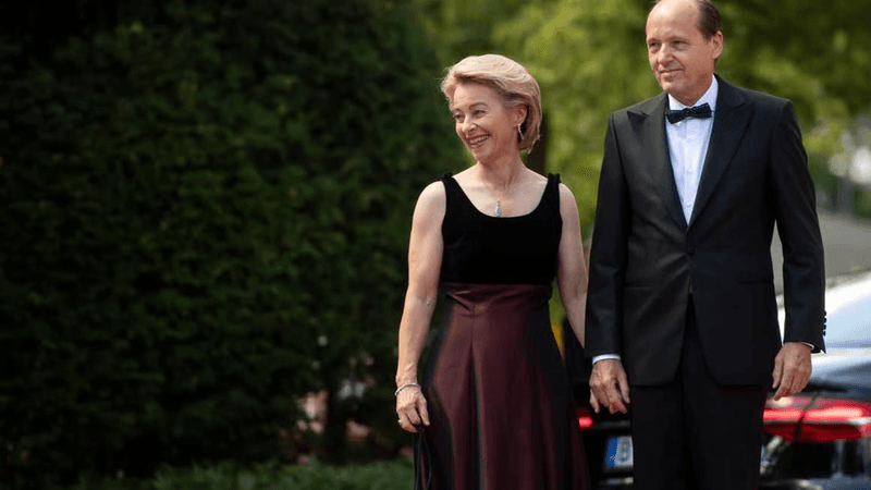Ursula chiama «pigri» i nostri risparmi. Lei non è mai stata eletta, e i fondi UE trovano sempre la strada per l’azienda del marito