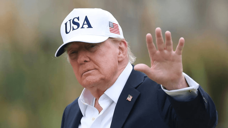 Trump a Zelenskyy: smetti di colpire il diesel russo, il prezzo alla pompa negli Usa è record