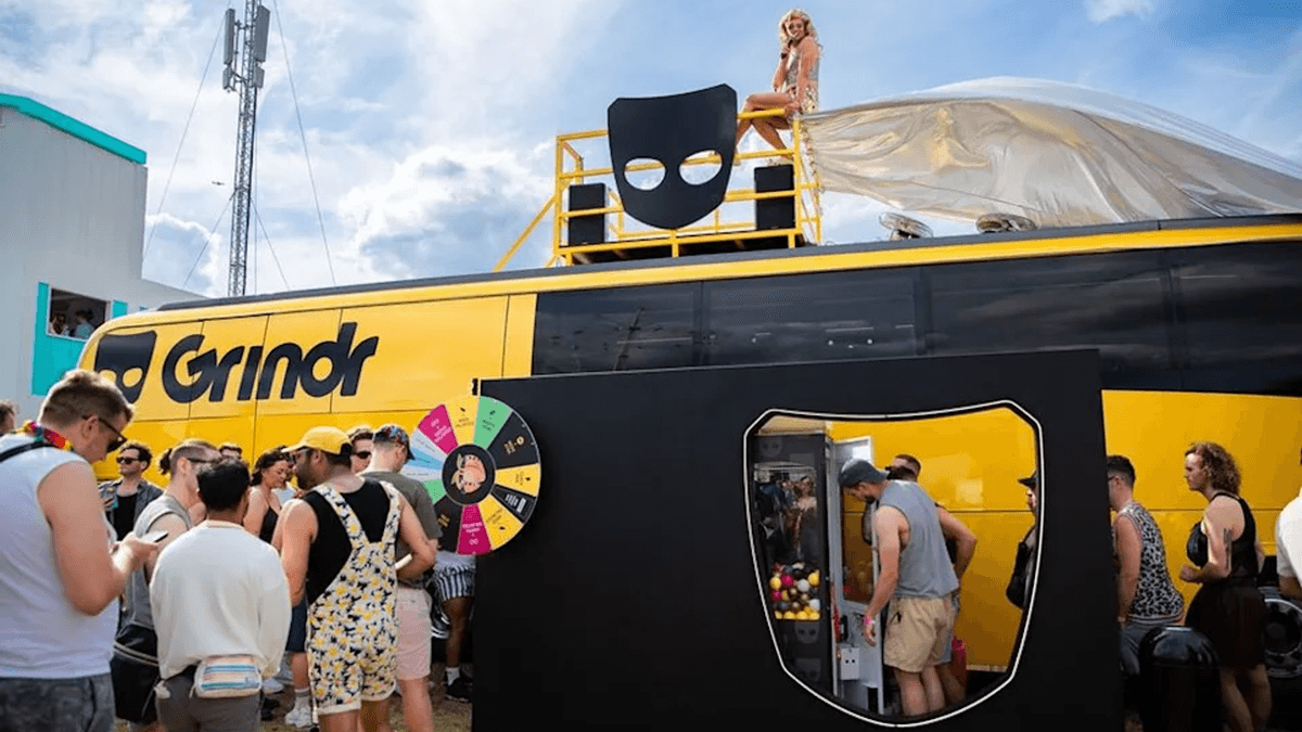 Grindr fa pagare 300 dollari al mese per un’app senza pubblicità