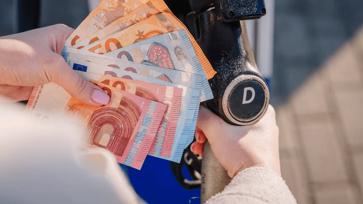Diesel, il 26 agosto scade lo sconto: senza proroga il prezzo tocca il record di 2,307 euro al litro